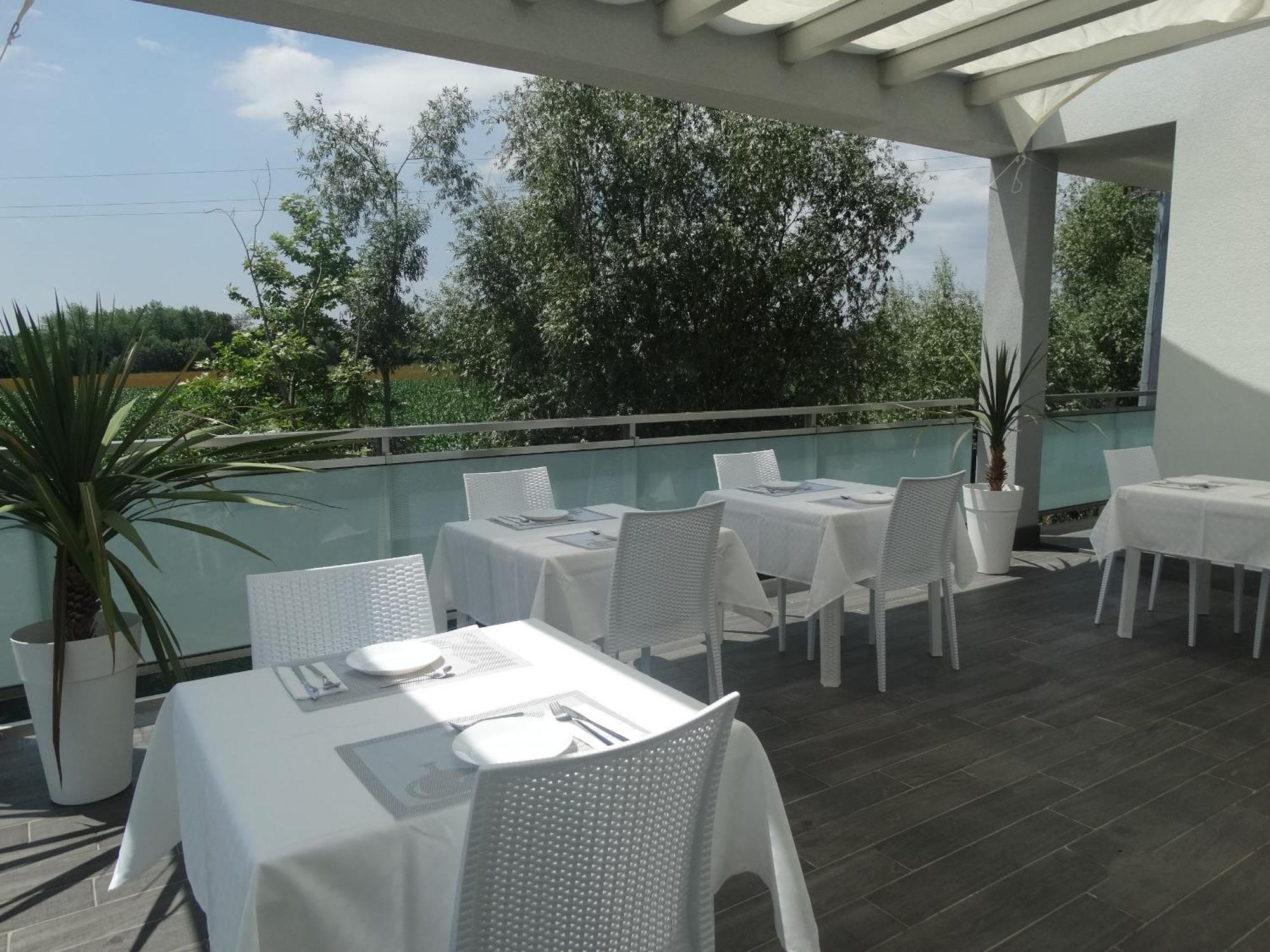 B&B Villa Del Lago Desenzano del Garda Exterior foto